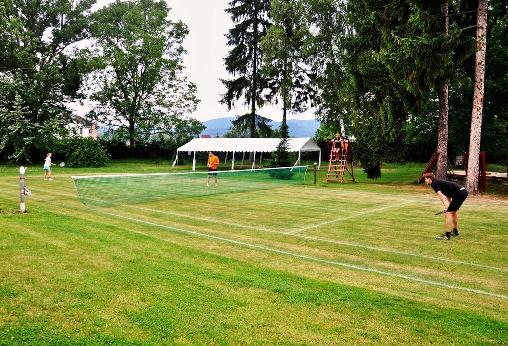 Pension Habermannova Vila Bludov  Exteriör bild
